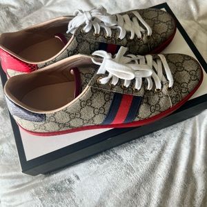 GUCCI ACE JAQUARD SNEAKER